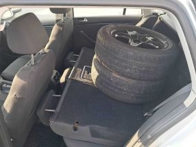 Volkswagen Golf - 2010