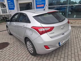 Hyundai i30 - 2012