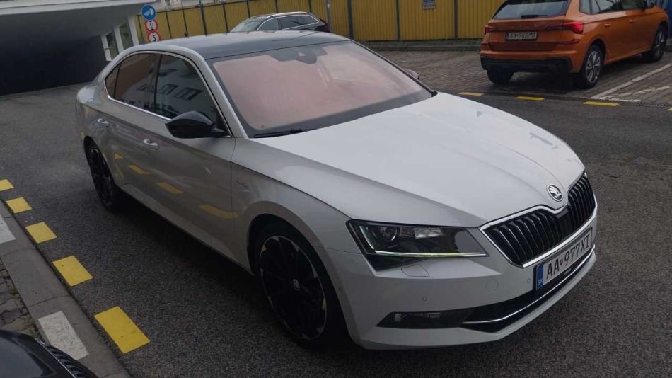Skoda Superb - 2016