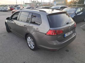 Volkswagen Golf - 2016