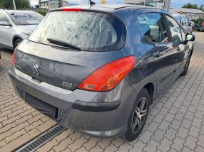 Peugeot 308 - 2009