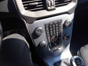 Volvo V40 - 2016