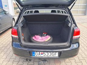 Volkswagen Golf - 2012