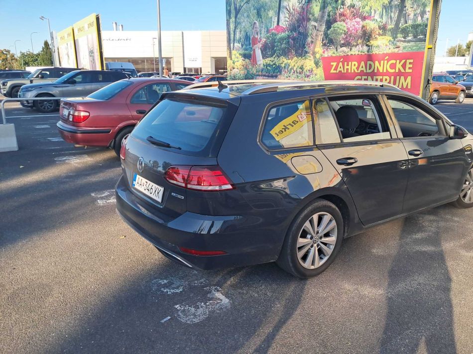 Volkswagen Golf - 2019