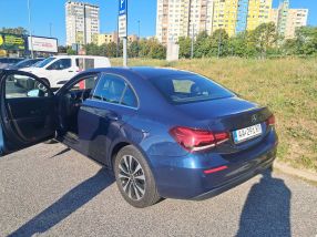 Mercedes-Benz A - 2022