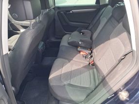 Volkswagen Passat - 2013