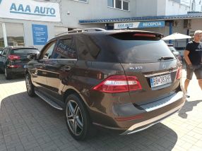 Mercedes-Benz ML - 2013