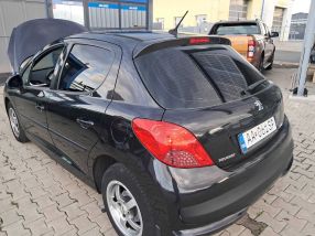 Peugeot 207 - 2009