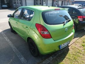 Hyundai i20 - 2012
