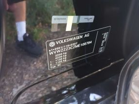 Volkswagen Passat - 2021