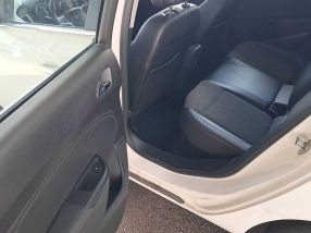Opel Astra - 2012