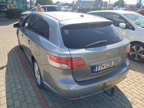 Toyota Avensis - 2011