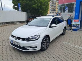 Volkswagen Golf - 2020
