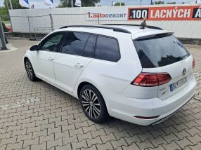 Volkswagen Golf - 2020