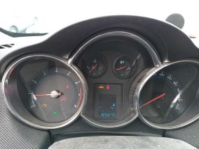 Chevrolet Cruze - 2011