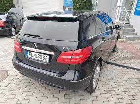 Mercedes-Benz B - 2011