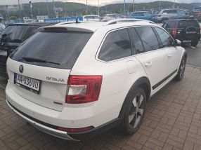 Skoda Octavia Scout - 2014