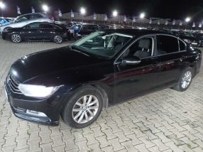 Volkswagen Passat - 2015