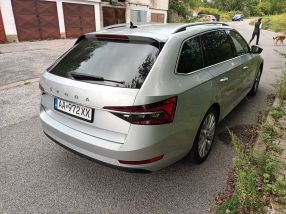 Skoda Superb - 2021