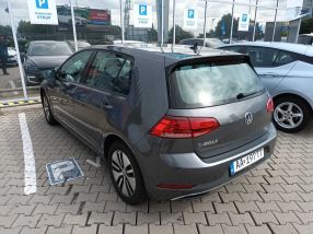 Volkswagen e-Golf - 2020