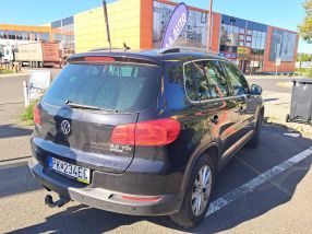 Volkswagen Tiguan - 2012