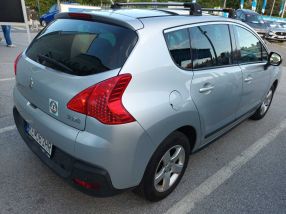 Peugeot 3008 - 2011