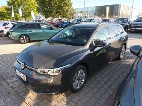 Volkswagen Golf - 2024