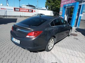 Opel Insignia - 2012