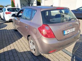 Kia Ceed - 2009
