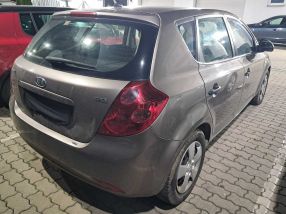 Kia Ceed - 2009