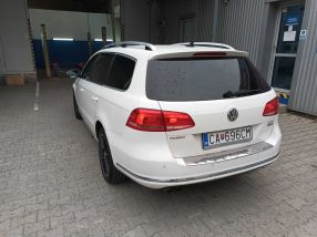 Volkswagen Passat - 2011