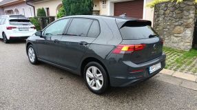 Volkswagen Golf - 2024