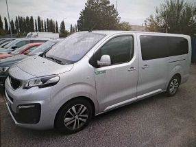 Peugeot Traveller - 2017