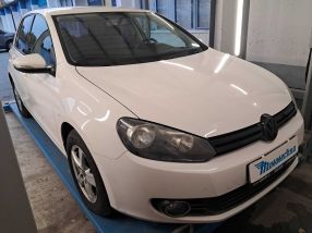 Volkswagen Golf - 2011