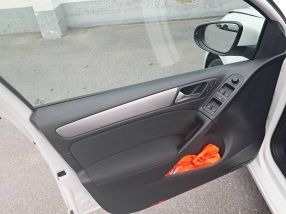 Volkswagen Golf - 2011