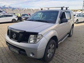 Nissan Pathfinder - 2007