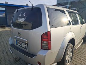 Nissan Pathfinder - 2007
