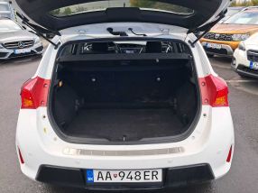 Toyota Auris - 2013