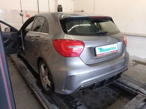 Mercedes-Benz A - 2014