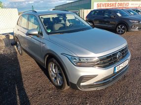 Volkswagen Tiguan - 2021