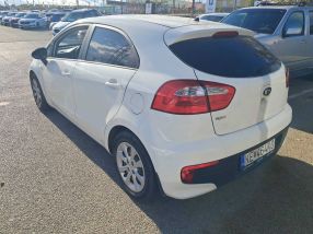 Kia Rio - 2016