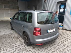 Volkswagen Touran - 2010