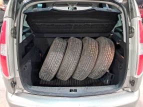 Skoda Roomster - 2012