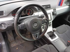 Volkswagen Passat - 2009