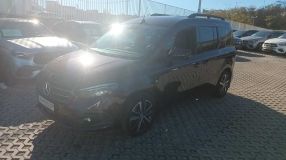 Mercedes-Benz T - 2023