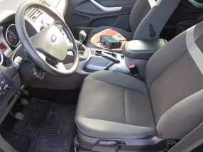 Ford Kuga - 2011
