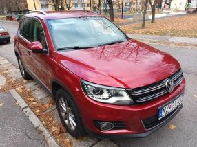Volkswagen Tiguan - 2011