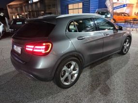 Mercedes-Benz GLA - 2018