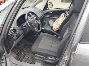Suzuki SX4 - 2011