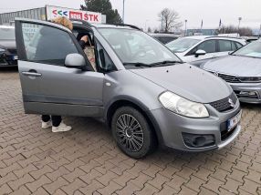 Suzuki SX4 - 2011